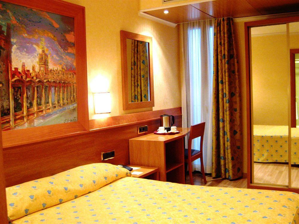 Leonardo Ramblas Hotel Barcelone